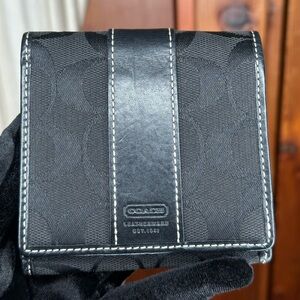 Coach Signature Black Wallet - Unisex